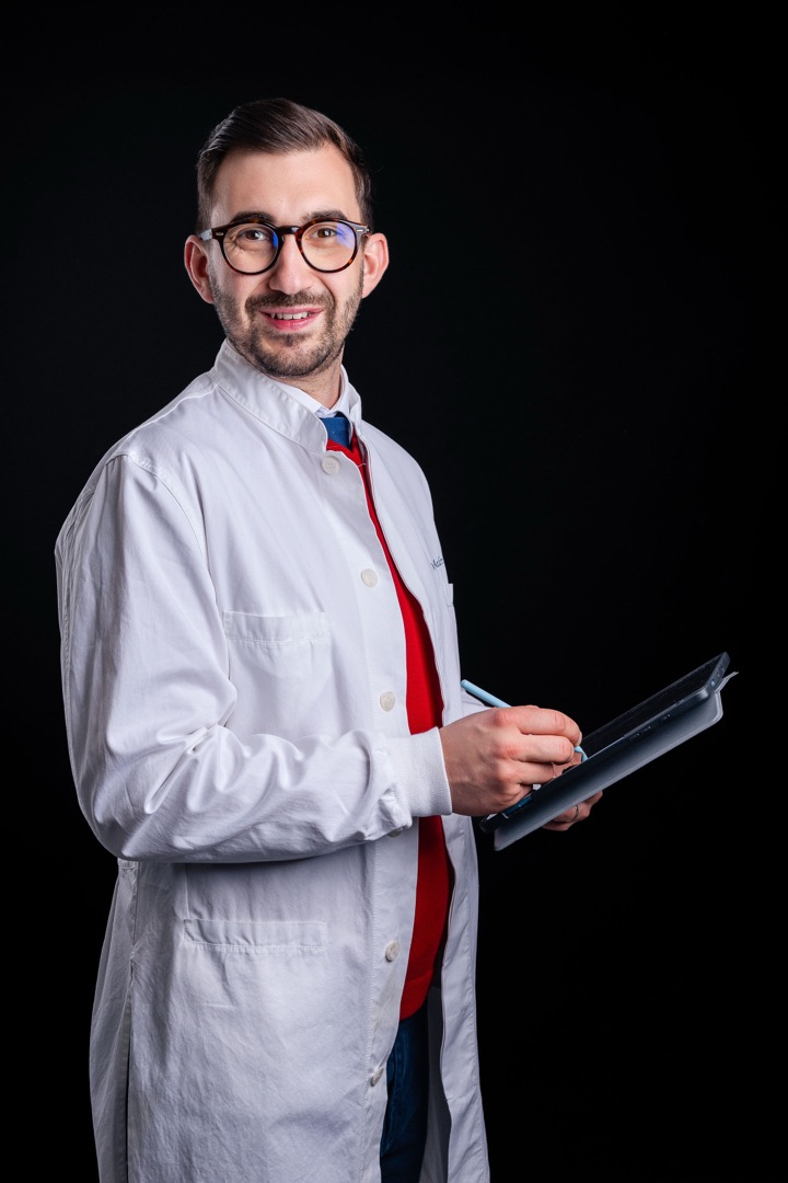 Dr. Andrei Petruț, medic dentist și fondatorul Academiei CBT